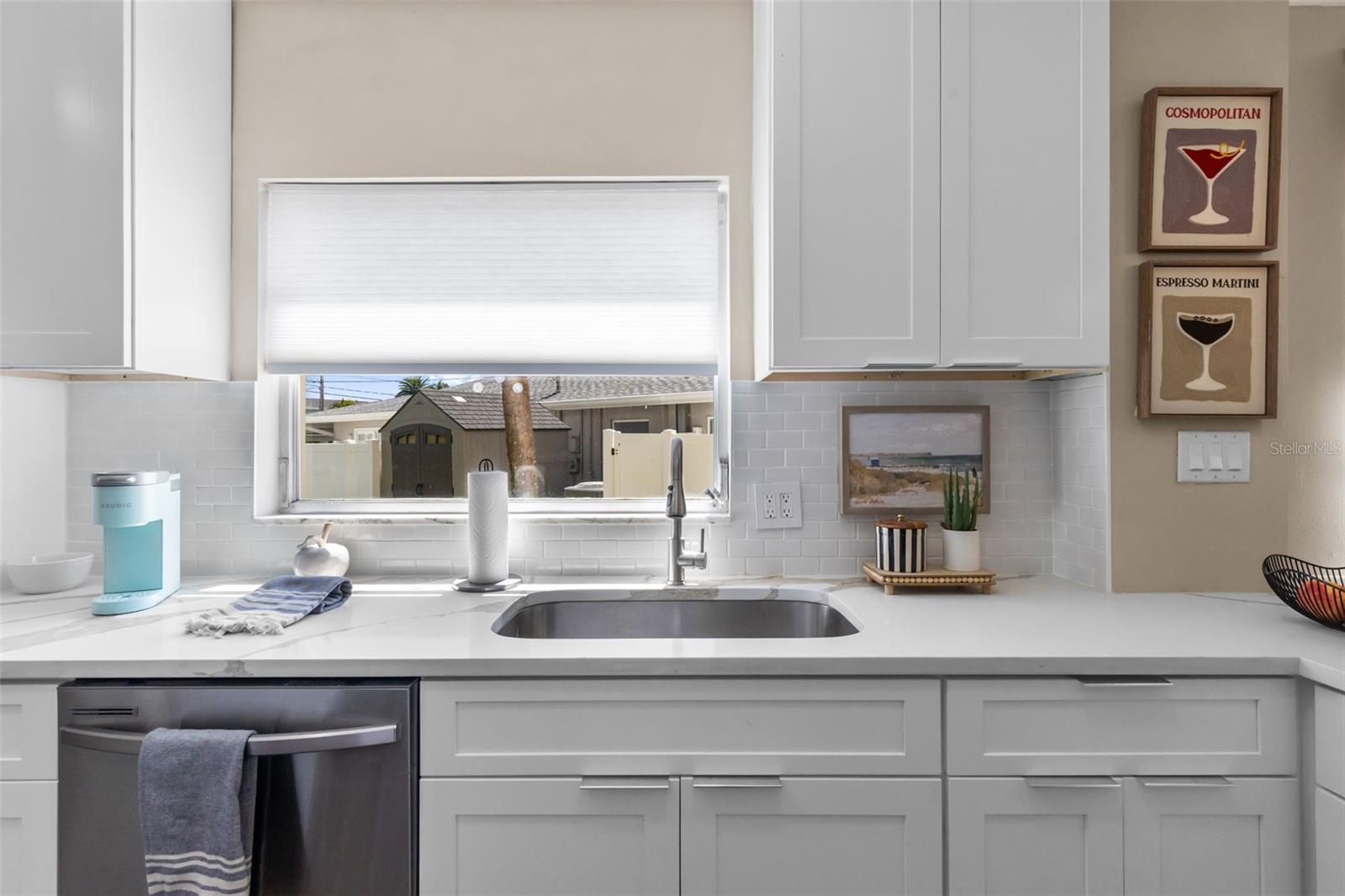 Image 18 of 85 For 270 Skiff Point A1