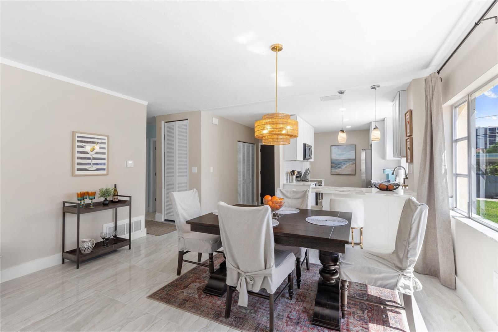 Image 21 of 85 For 270 Skiff Point A1