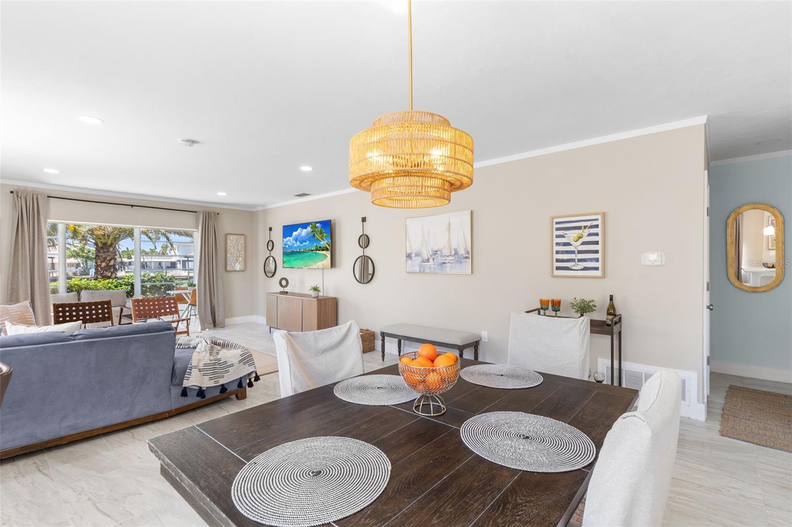 Image 22 of 85 For 270 Skiff Point A1