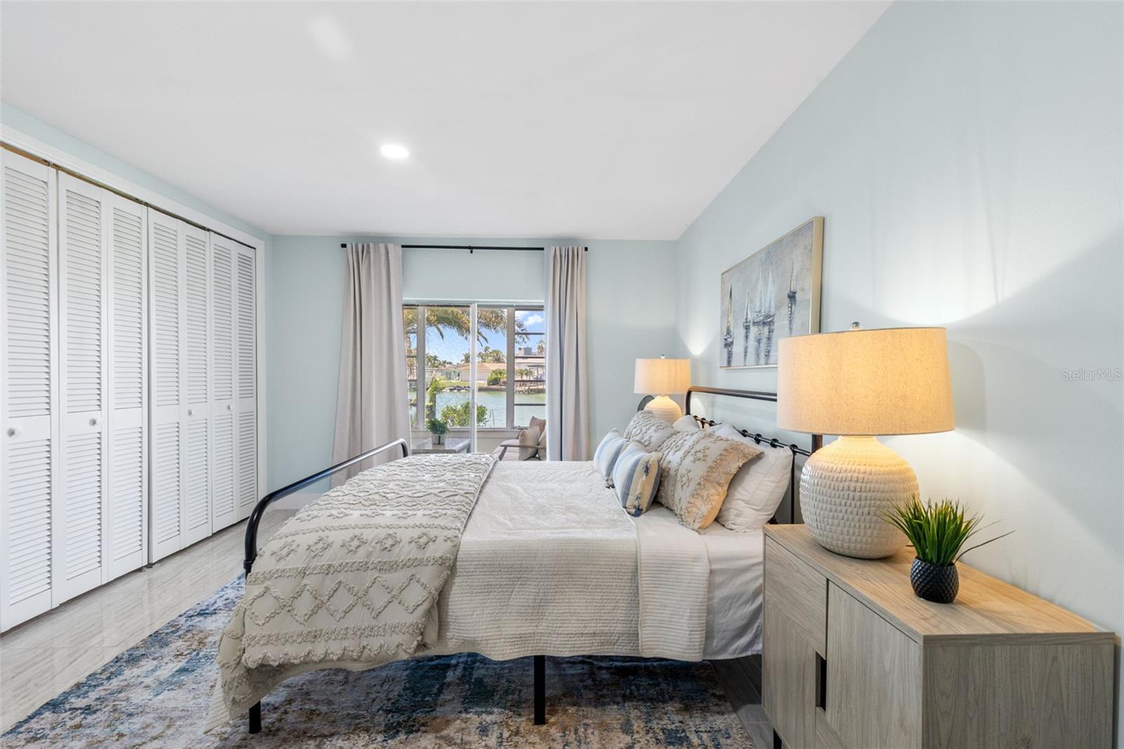 Image 34 of 85 For 270 Skiff Point A1