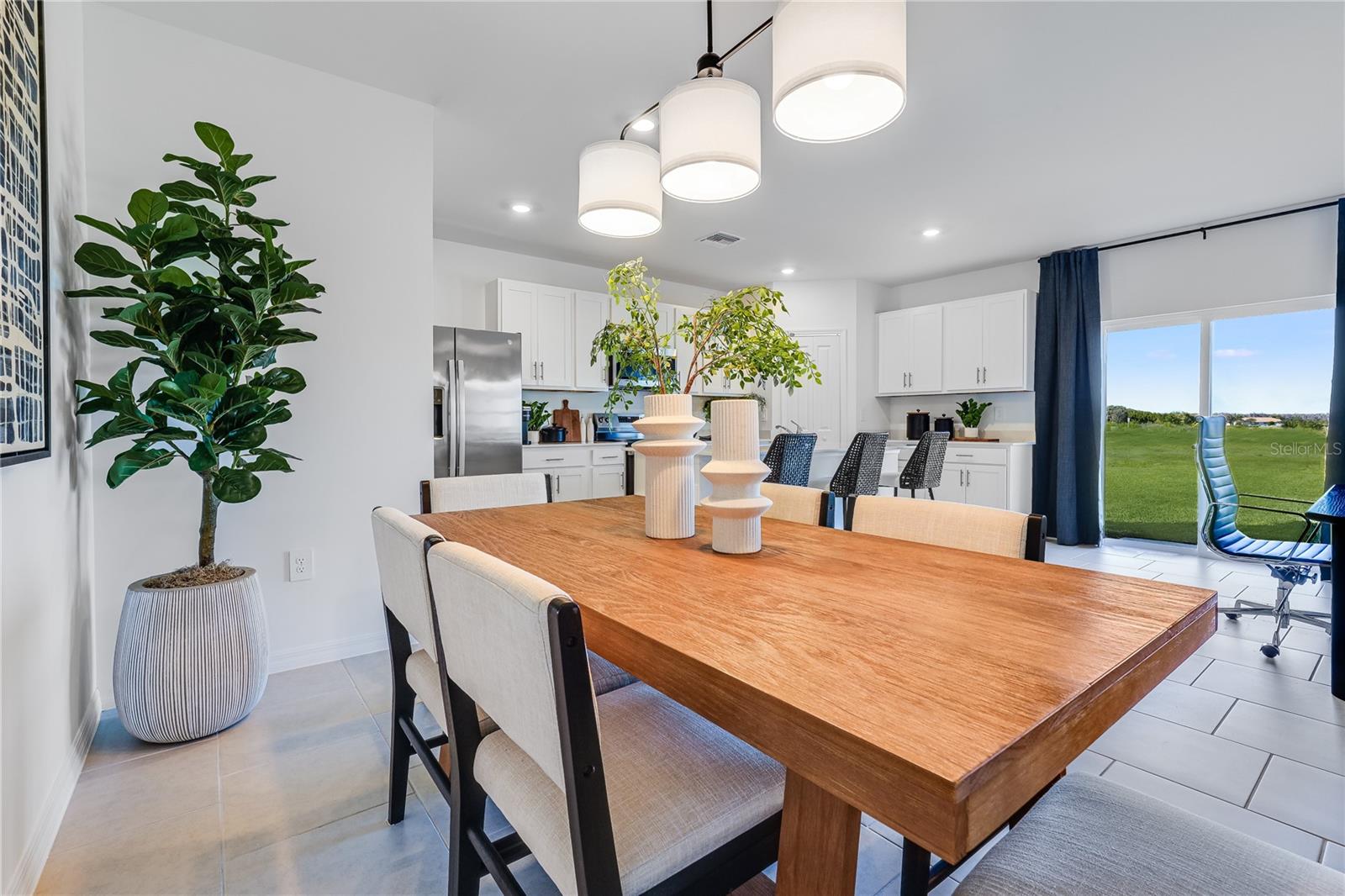 Image 11 of 28 For 3821 Ambersweet Crossing