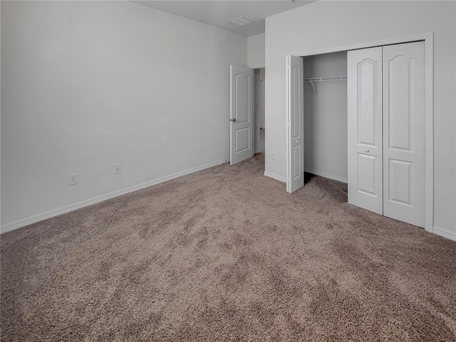 Image 15 of 29 For 12425 Fairlawn Drive