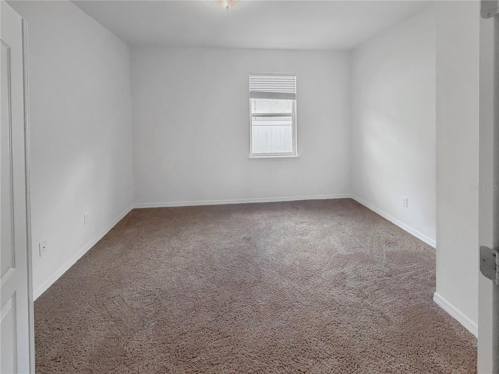 Image 16 of 29 For 12425 Fairlawn Drive