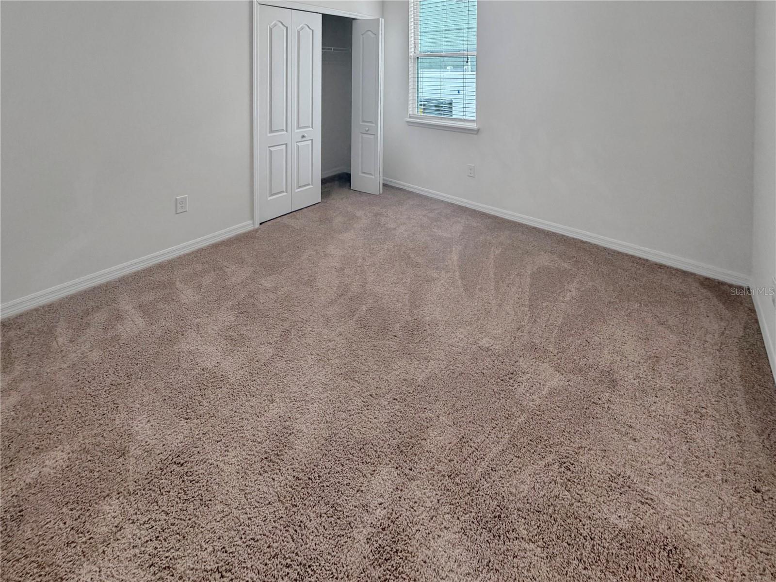 Image 20 of 29 For 12425 Fairlawn Drive