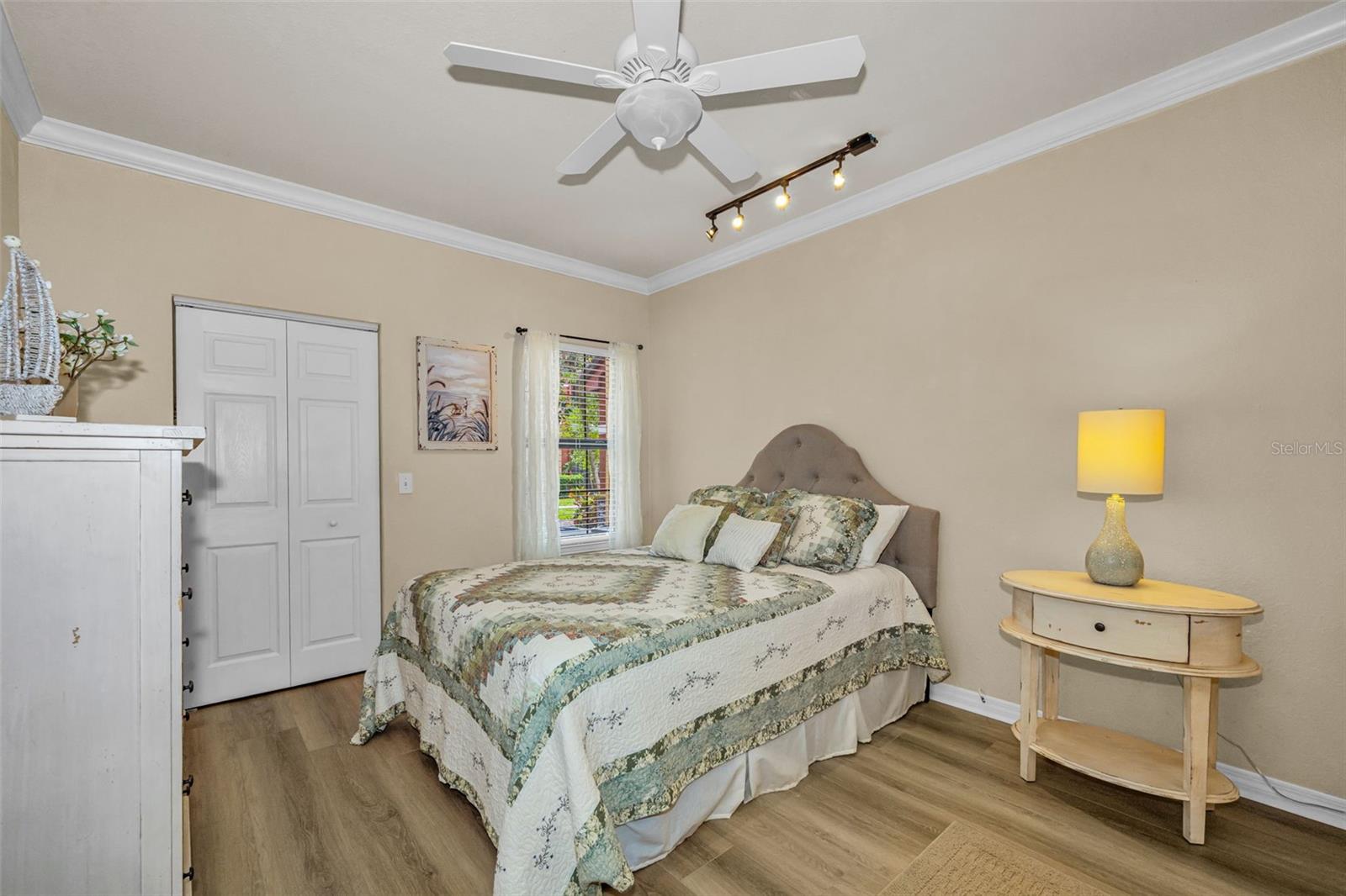 Image 25 of 54 For 2141 Portofino Place 28-281