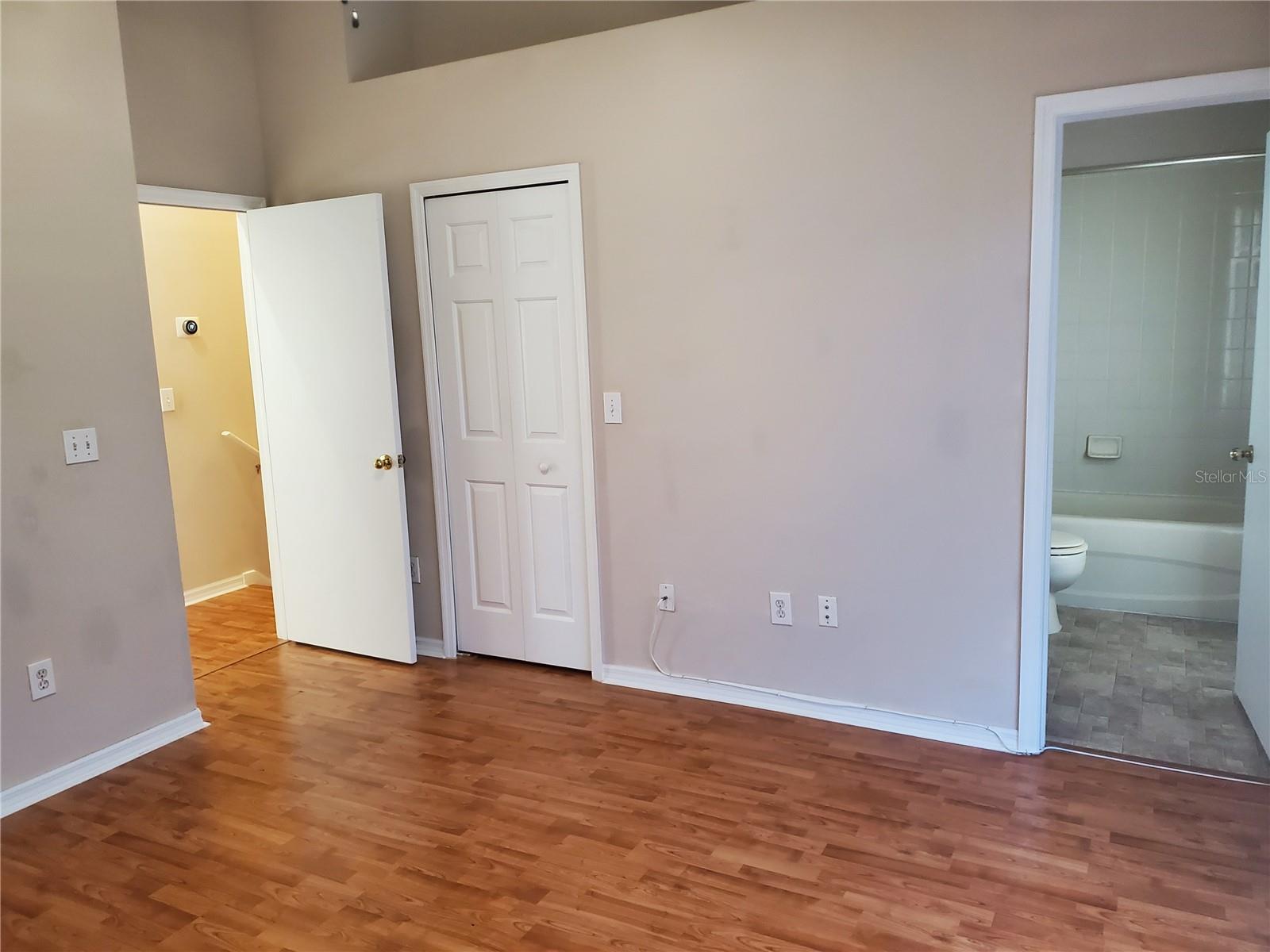 Listing photo id 5 for 1411 Sedgwick Drive