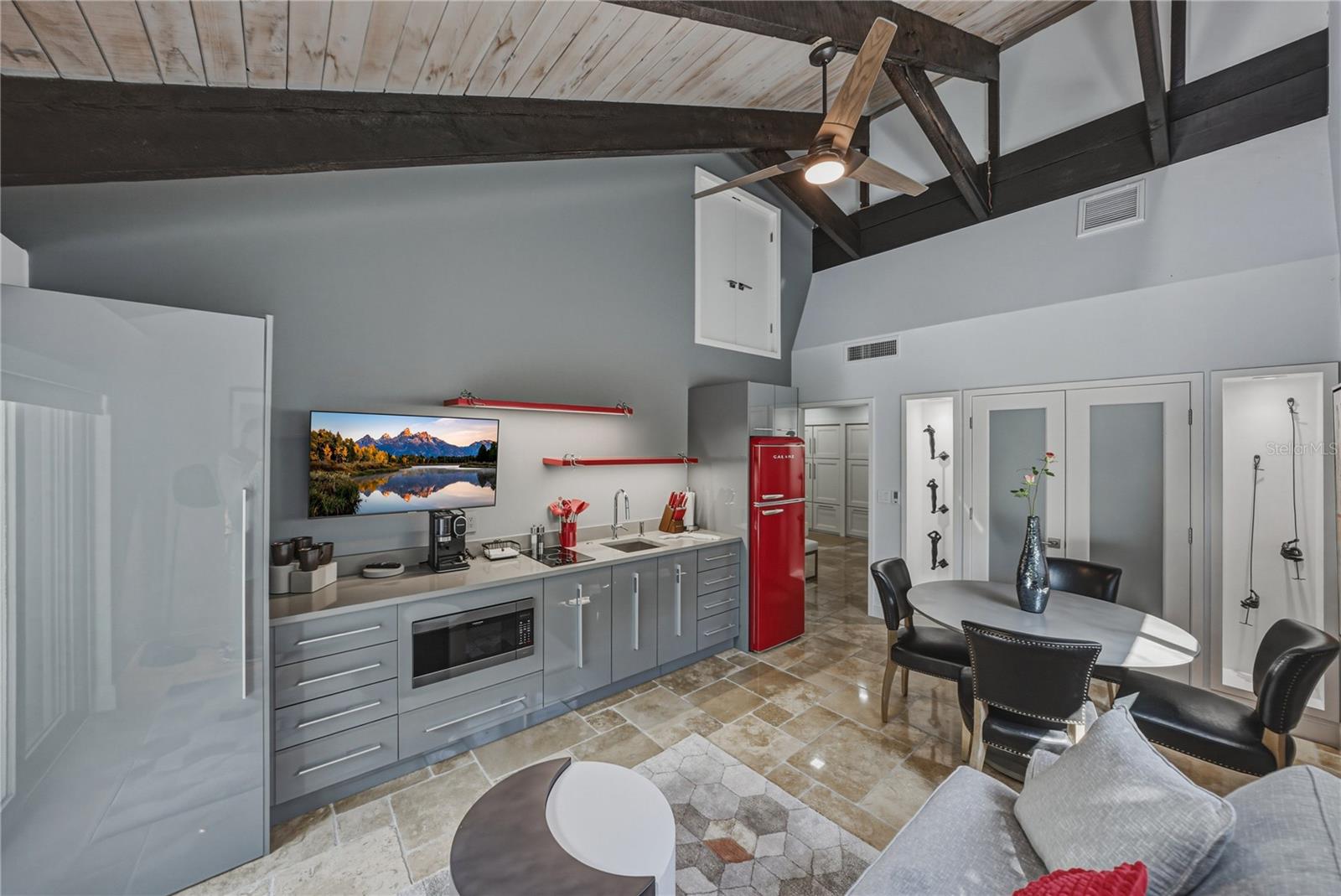 Image 94 of 100 For 1200 45th Avenue N