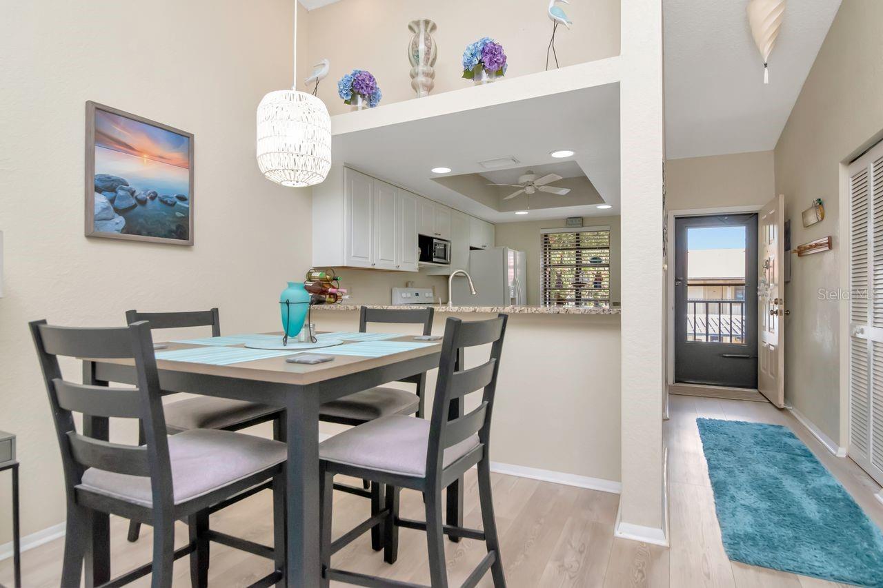 Image 20 of 40 For 11511 113th Street 13f