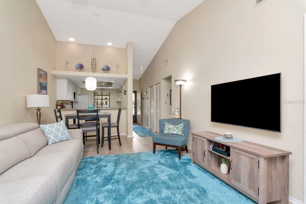 Image 22 of 40 For 11511 113th Street 13f