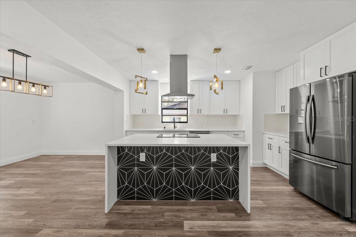 Image 13 of 51 For 11218 Creekview Drive