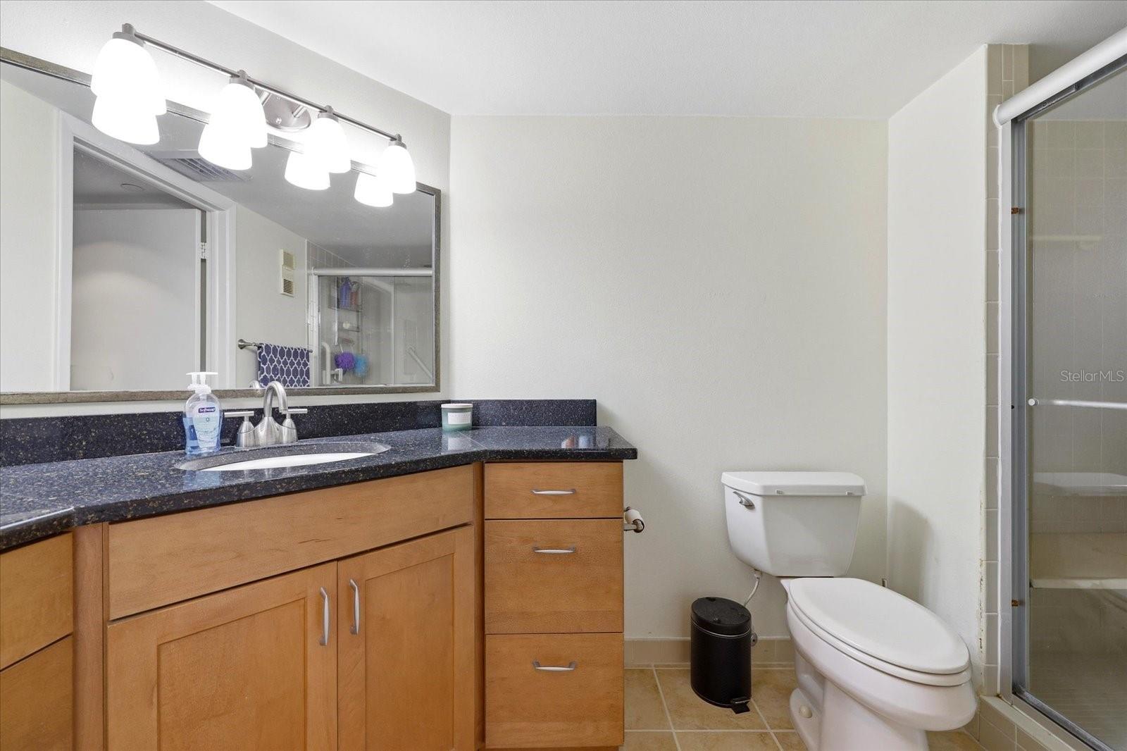 Image 18 of 44 For 2333 Feather Sound Drive B603