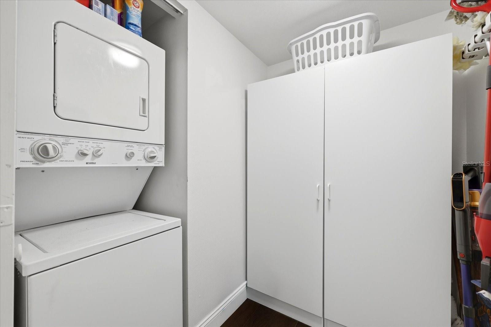 Image 20 of 44 For 2333 Feather Sound Drive B603