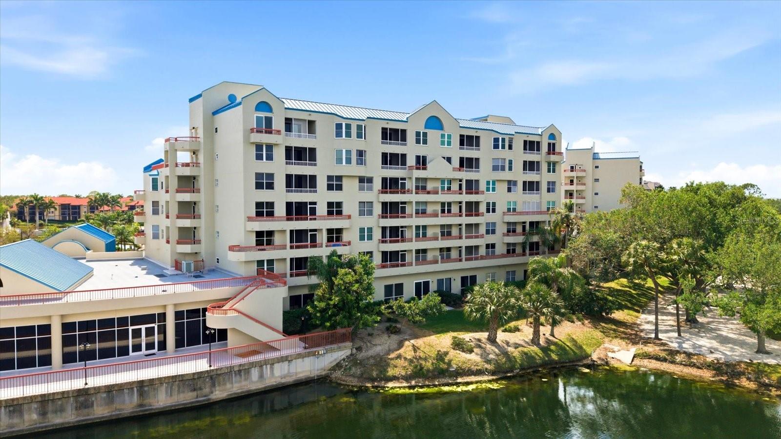 Image 35 of 44 For 2333 Feather Sound Drive B603