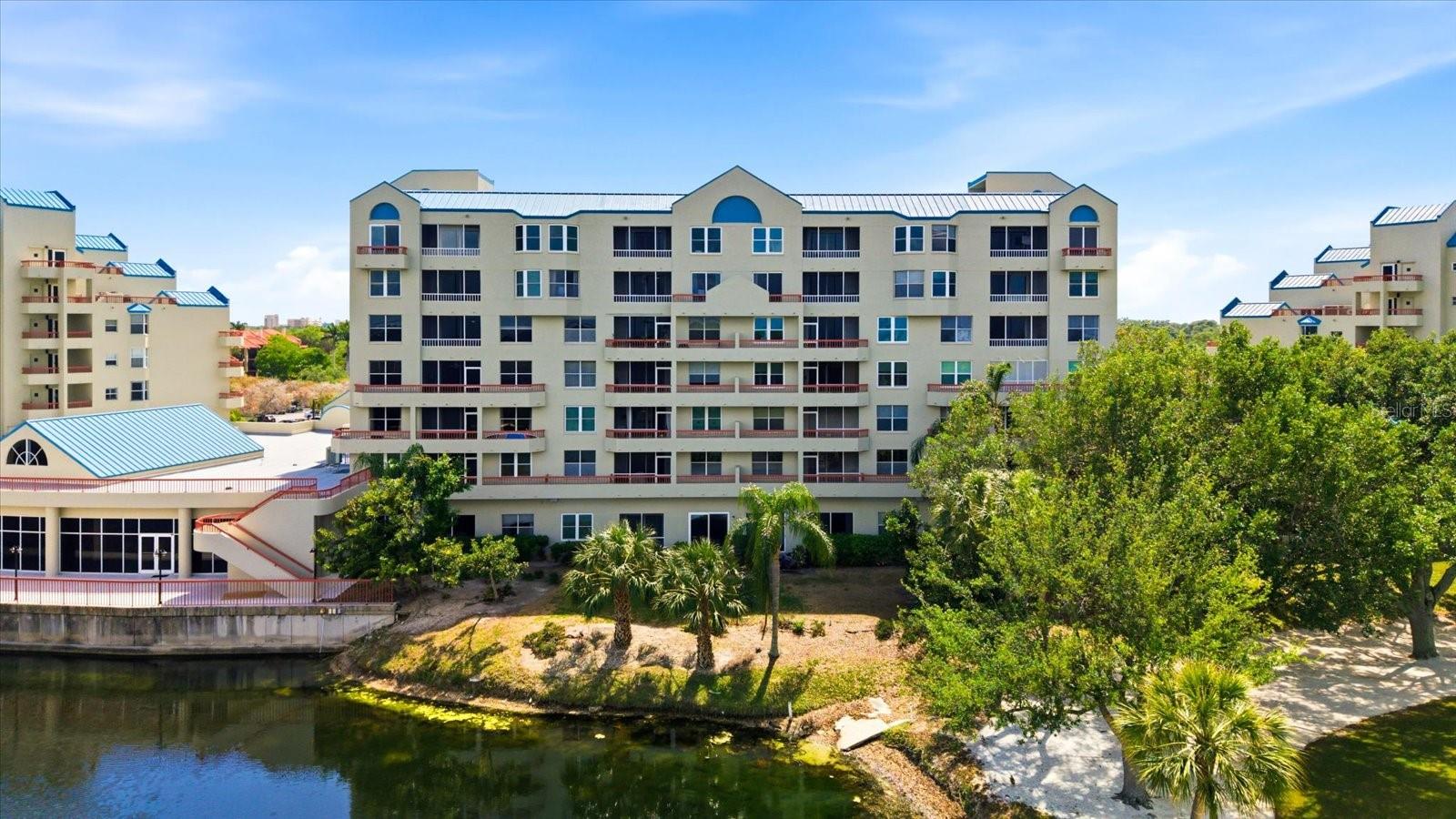 Image 36 of 44 For 2333 Feather Sound Drive B603