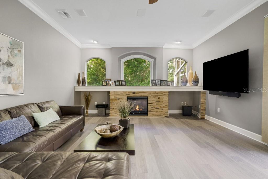 Image 23 of 49 For 18212 Keystone Grove Boulevard