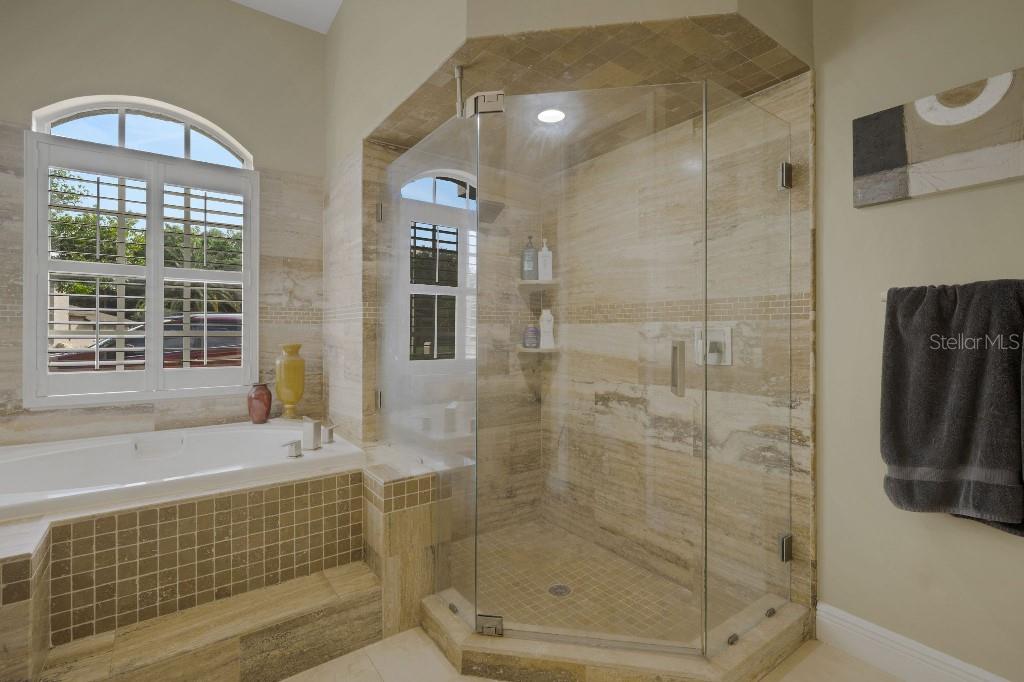 Image 29 of 49 For 18212 Keystone Grove Boulevard