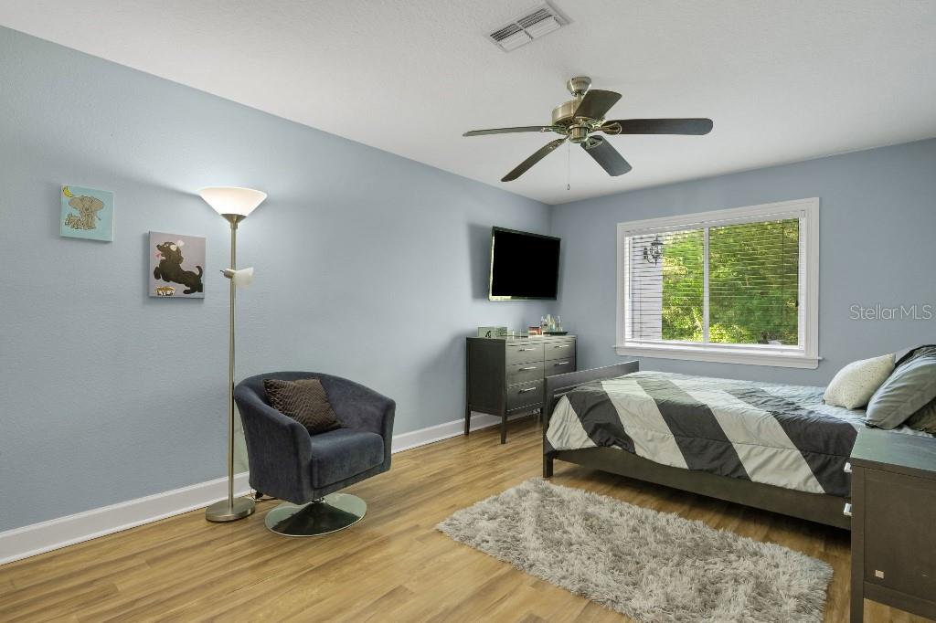 Image 37 of 49 For 18212 Keystone Grove Boulevard