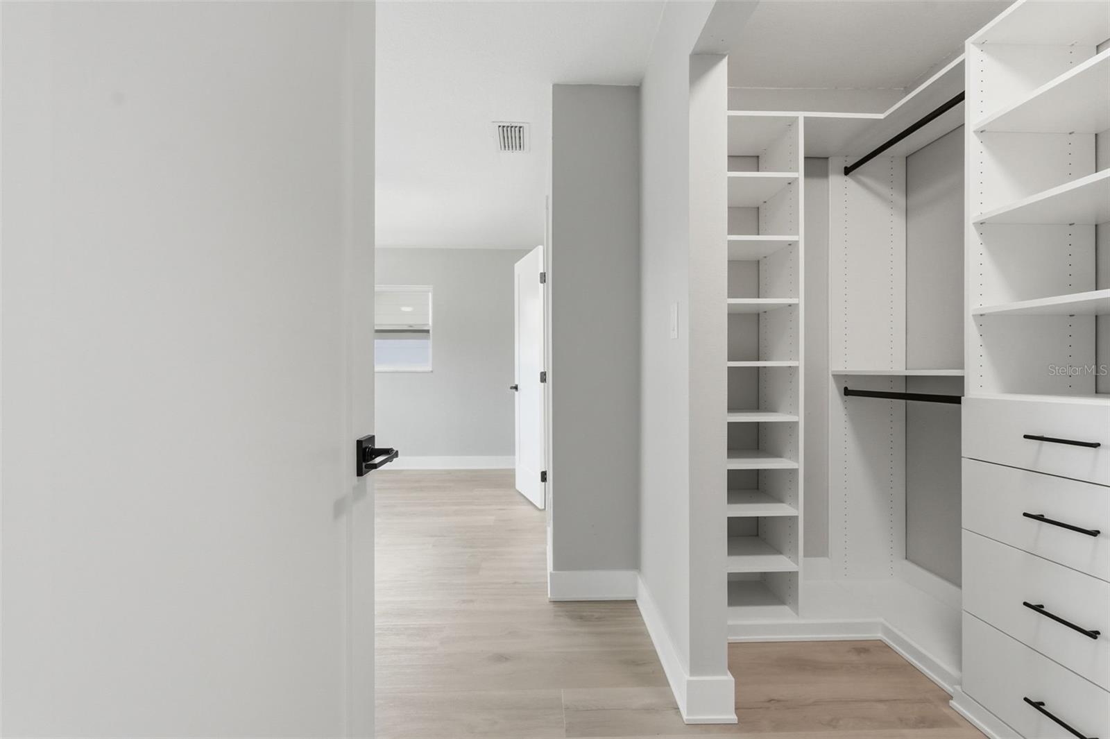 Image 11 of 52 For 9278 78th Place