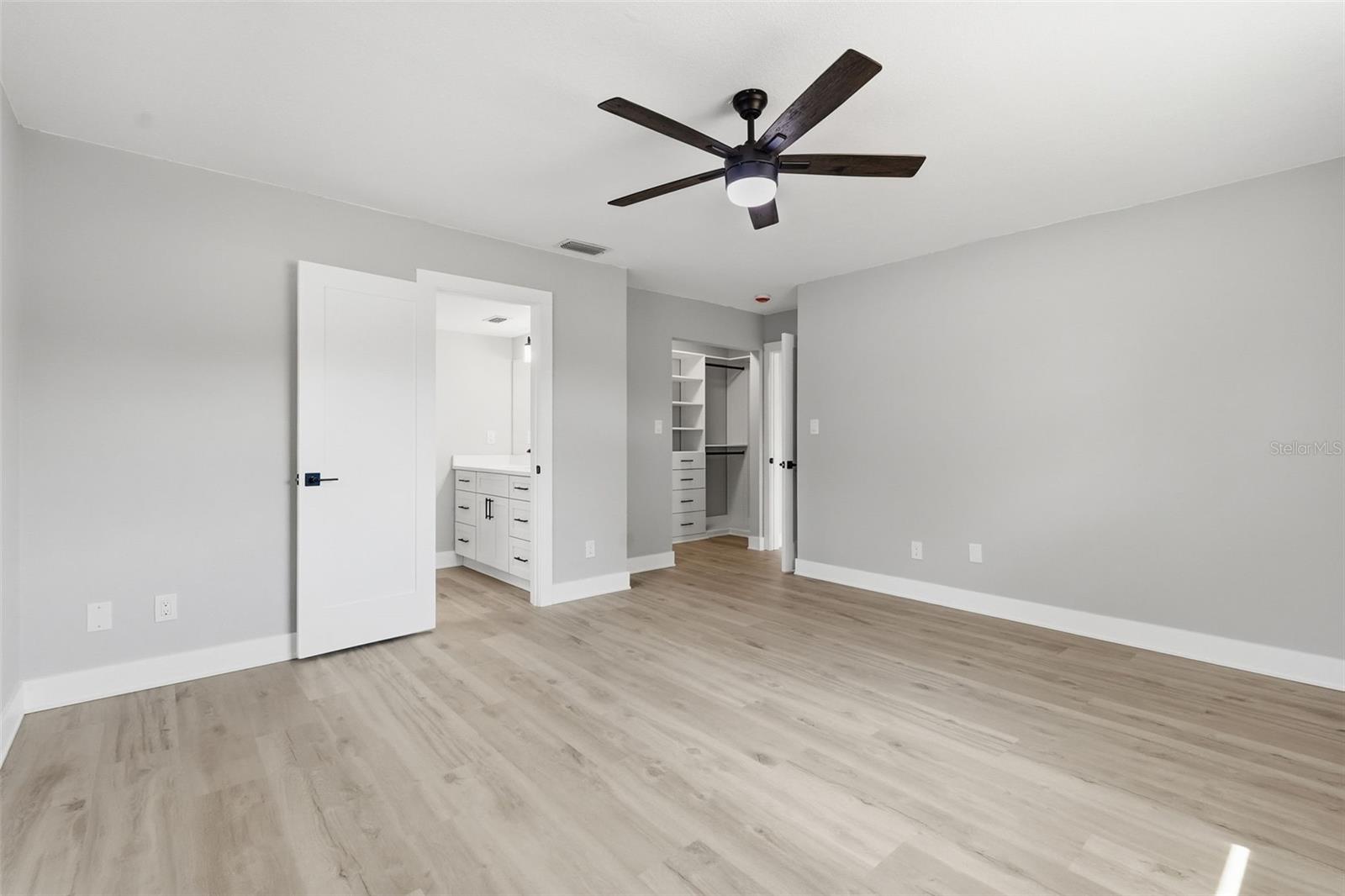 Image 14 of 52 For 9278 78th Place