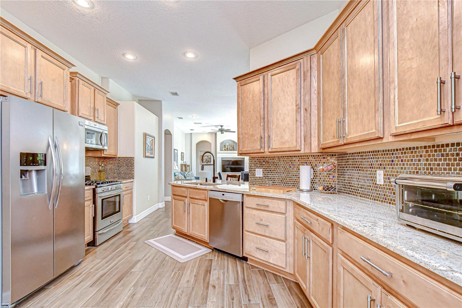 Image 10 of 33 For 16918 Harrierridge Place