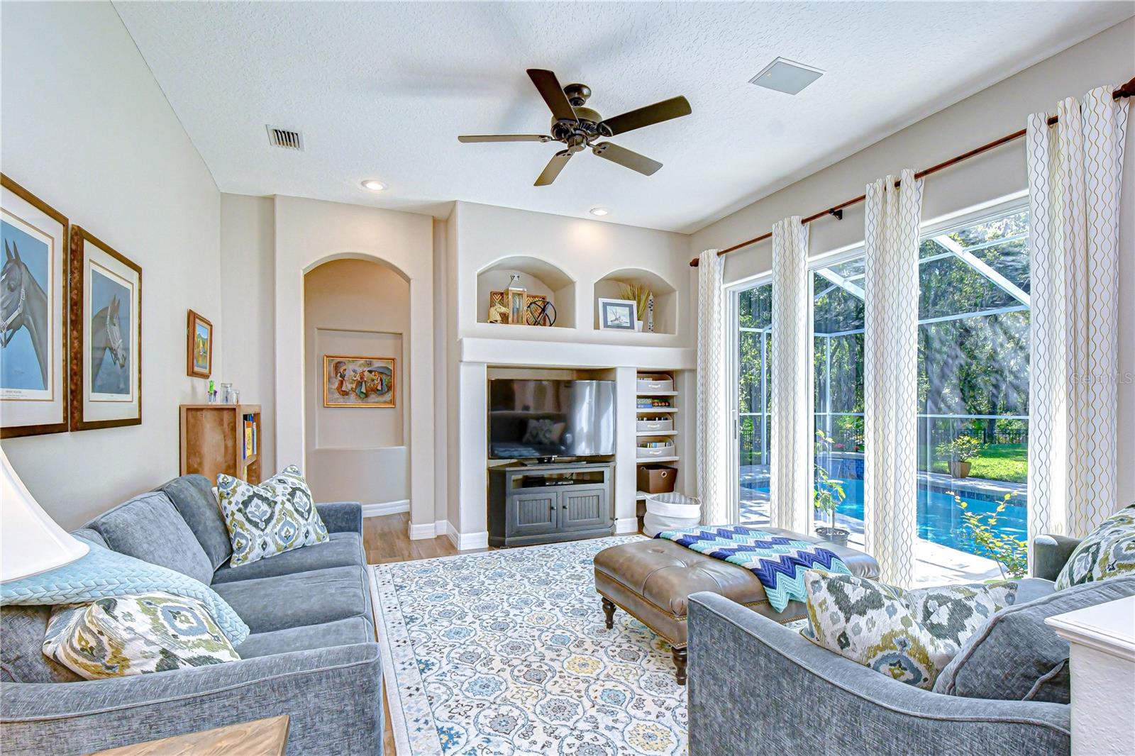 Image 13 of 33 For 16918 Harrierridge Place