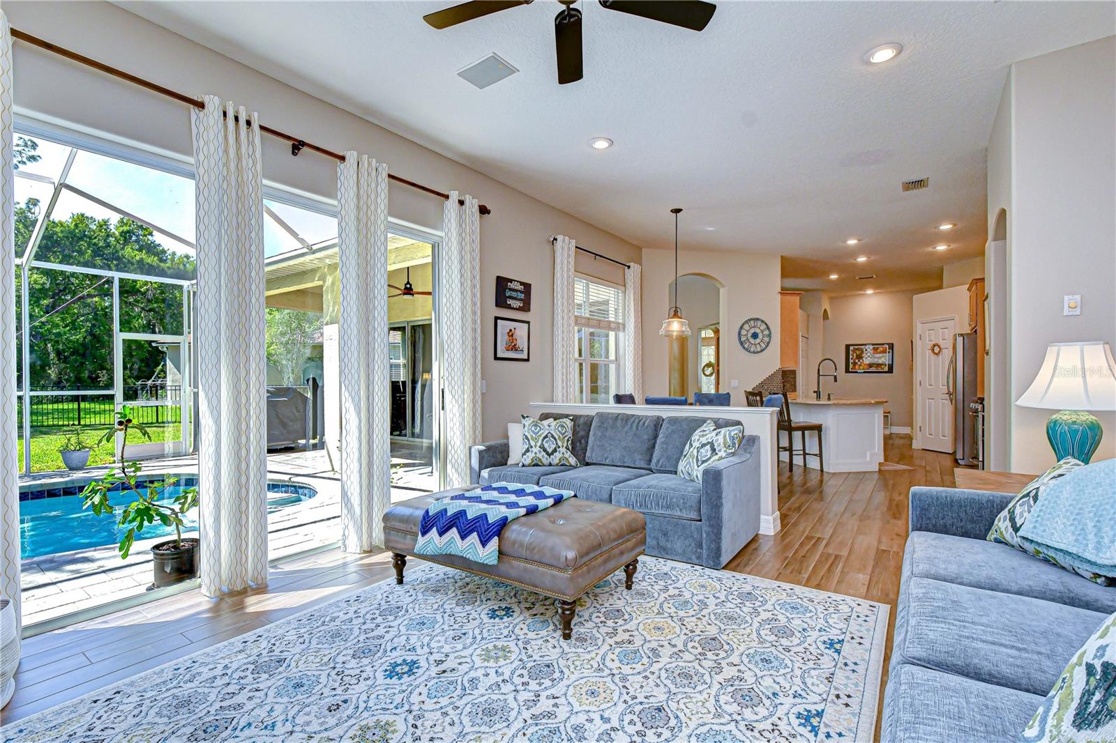 Image 14 of 33 For 16918 Harrierridge Place