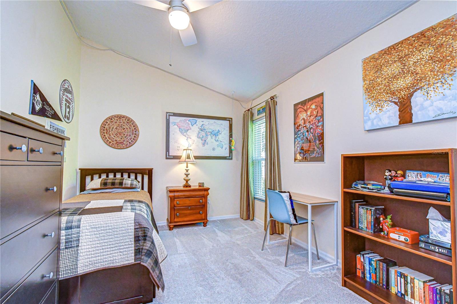 Image 18 of 33 For 16918 Harrierridge Place