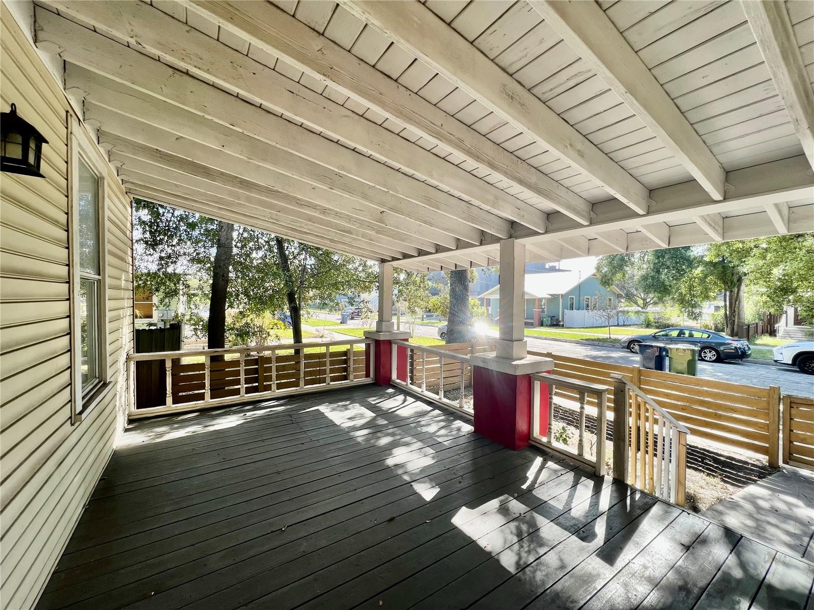 Image 2 of 25 For 111 Amelia Avenue