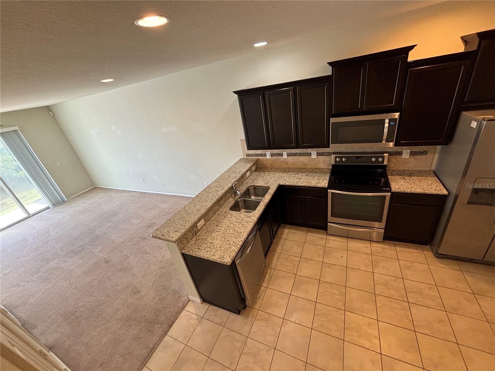 Image 11 of 32 For 4912 White Sanderling Court