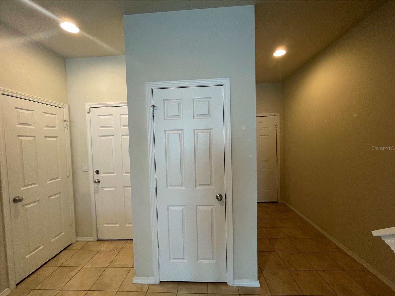 Image 5 of 32 For 4912 White Sanderling Court