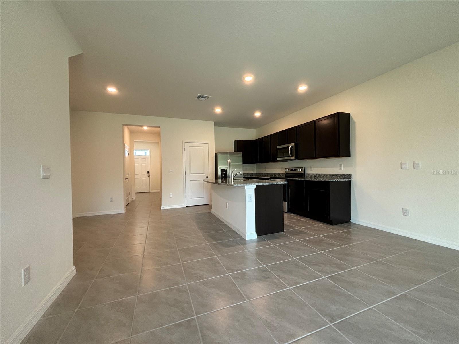 Image 12 of 46 For 11147 Crescent Deer Drive