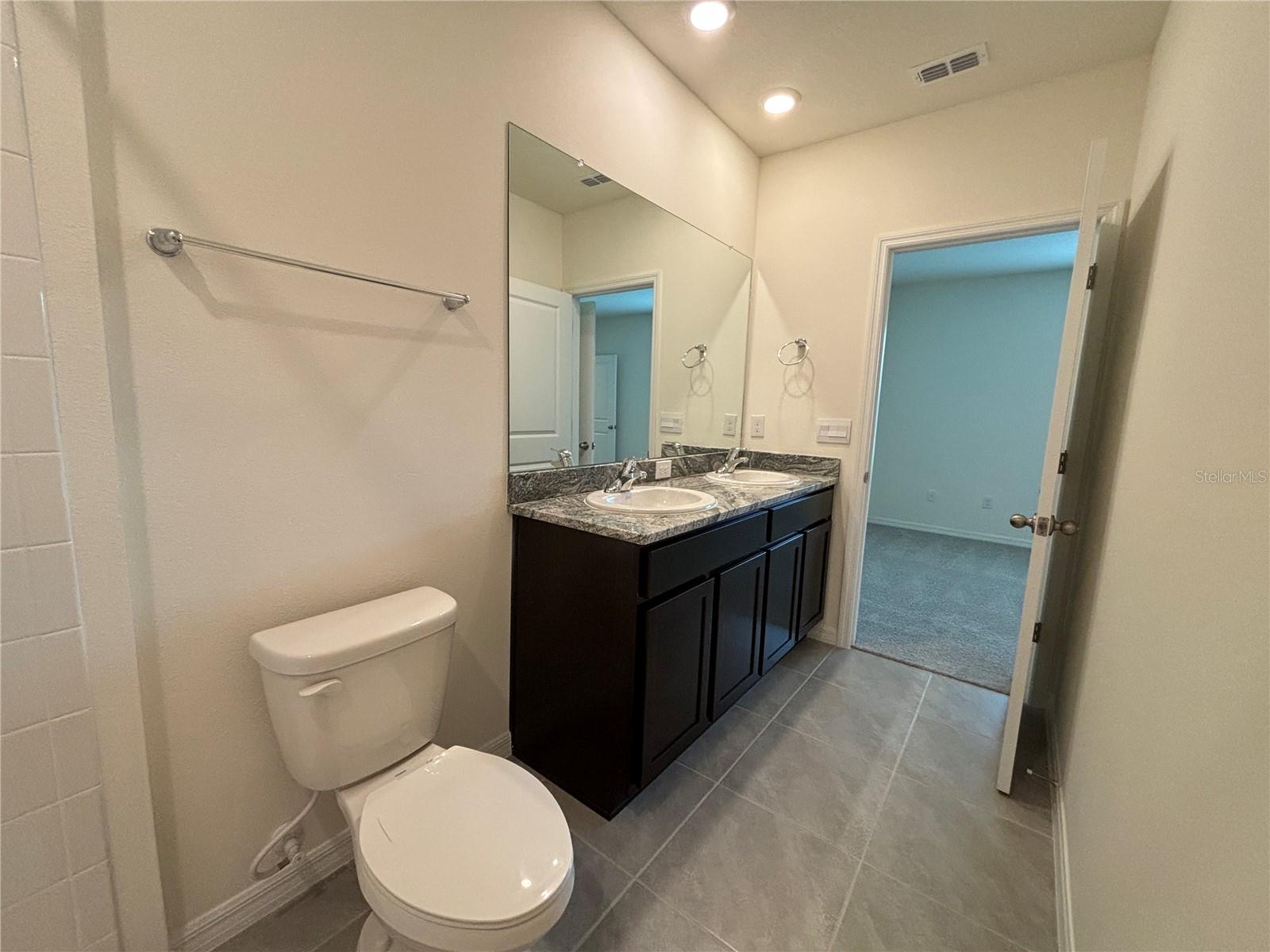 Image 28 of 46 For 11147 Crescent Deer Drive