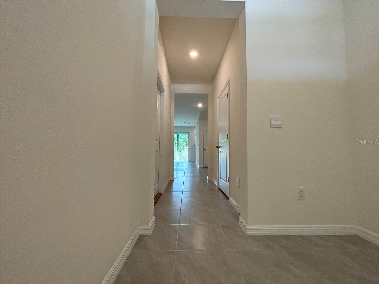 Image 4 of 46 For 11147 Crescent Deer Drive