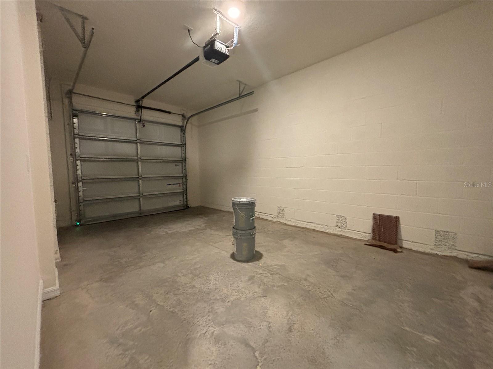 Image 6 of 46 For 11147 Crescent Deer Drive