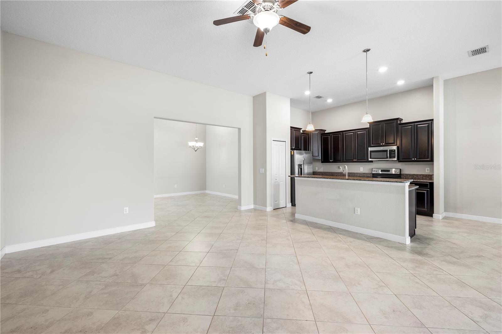 Listing photo id 12 for 9864 Smarty Jones Drive