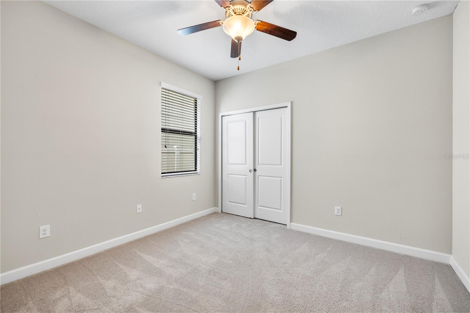 Listing photo id 44 for 9864 Smarty Jones Drive