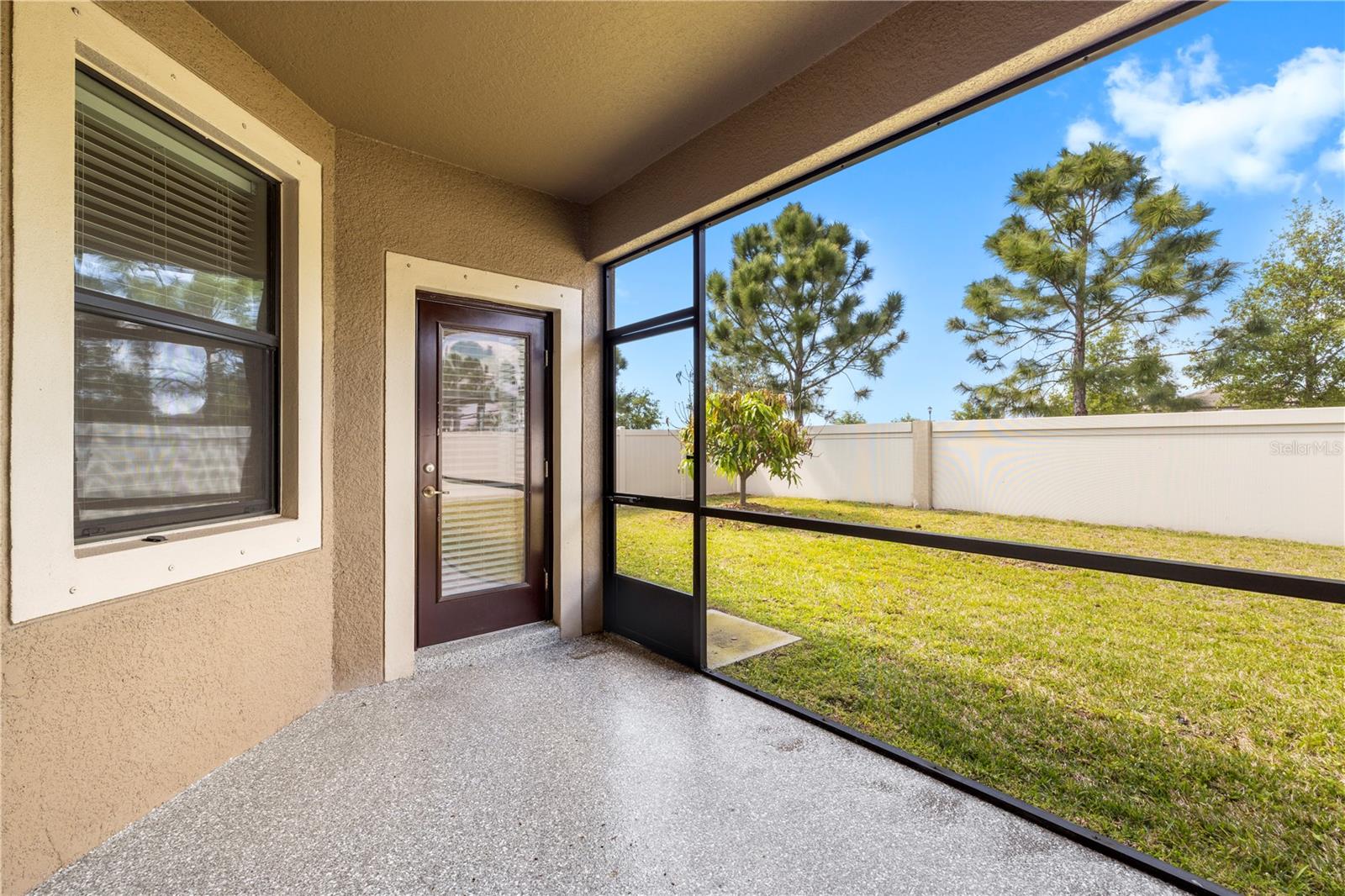 Listing photo id 49 for 9864 Smarty Jones Drive