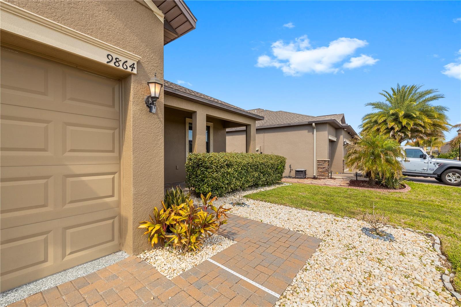 Listing photo id 55 for 9864 Smarty Jones Drive