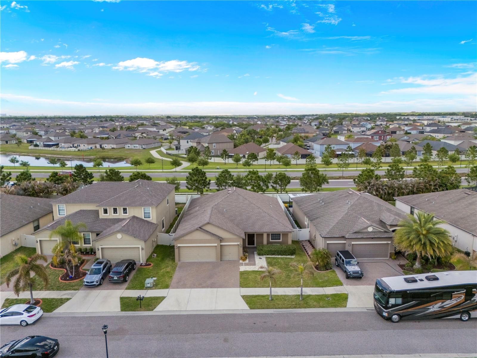 Listing photo id 63 for 9864 Smarty Jones Drive