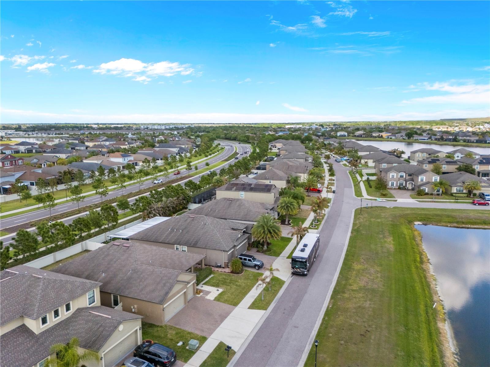 Listing photo id 64 for 9864 Smarty Jones Drive