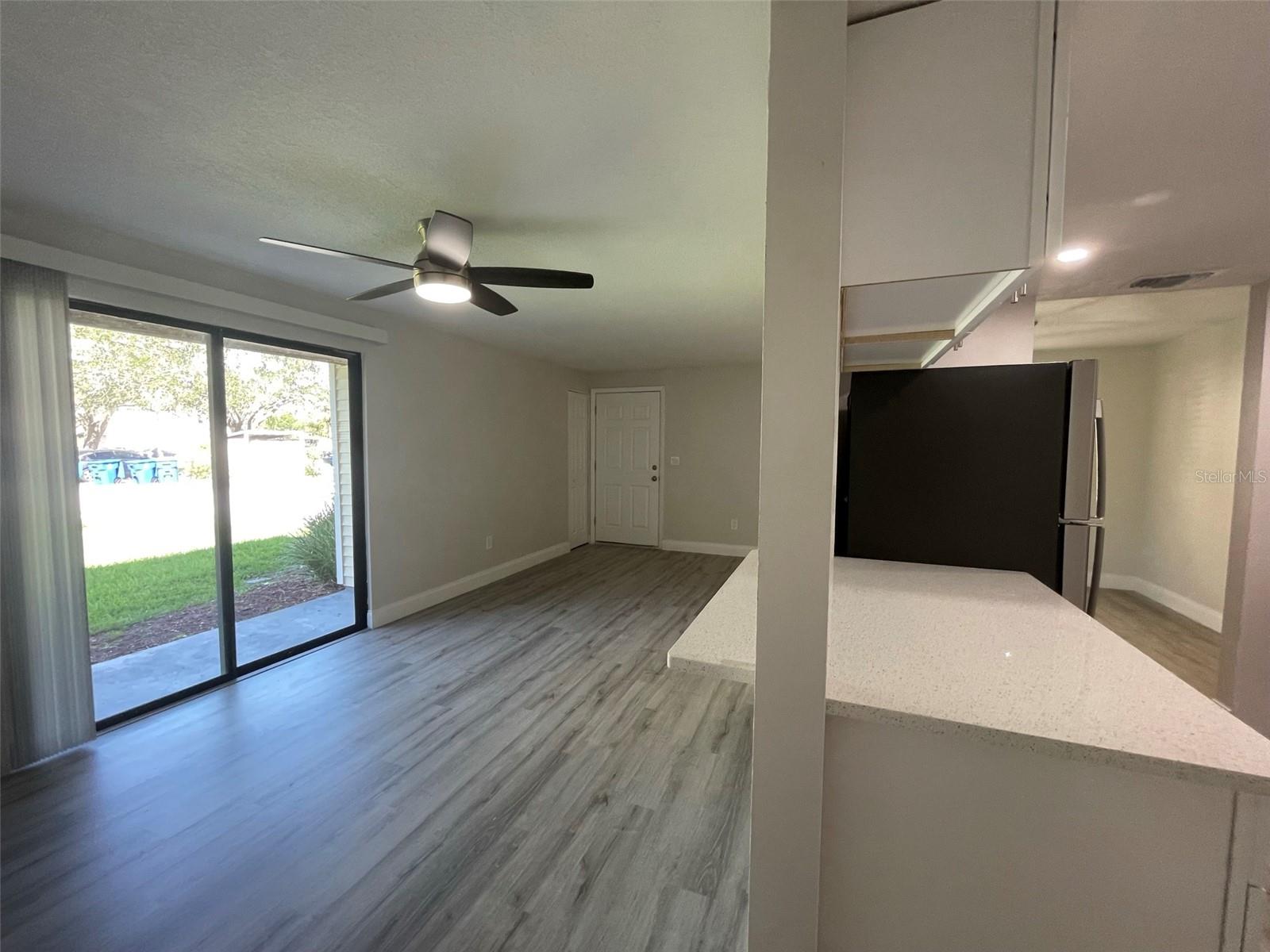 Image 11 of 32 For 139 Hunter Lake Drive B