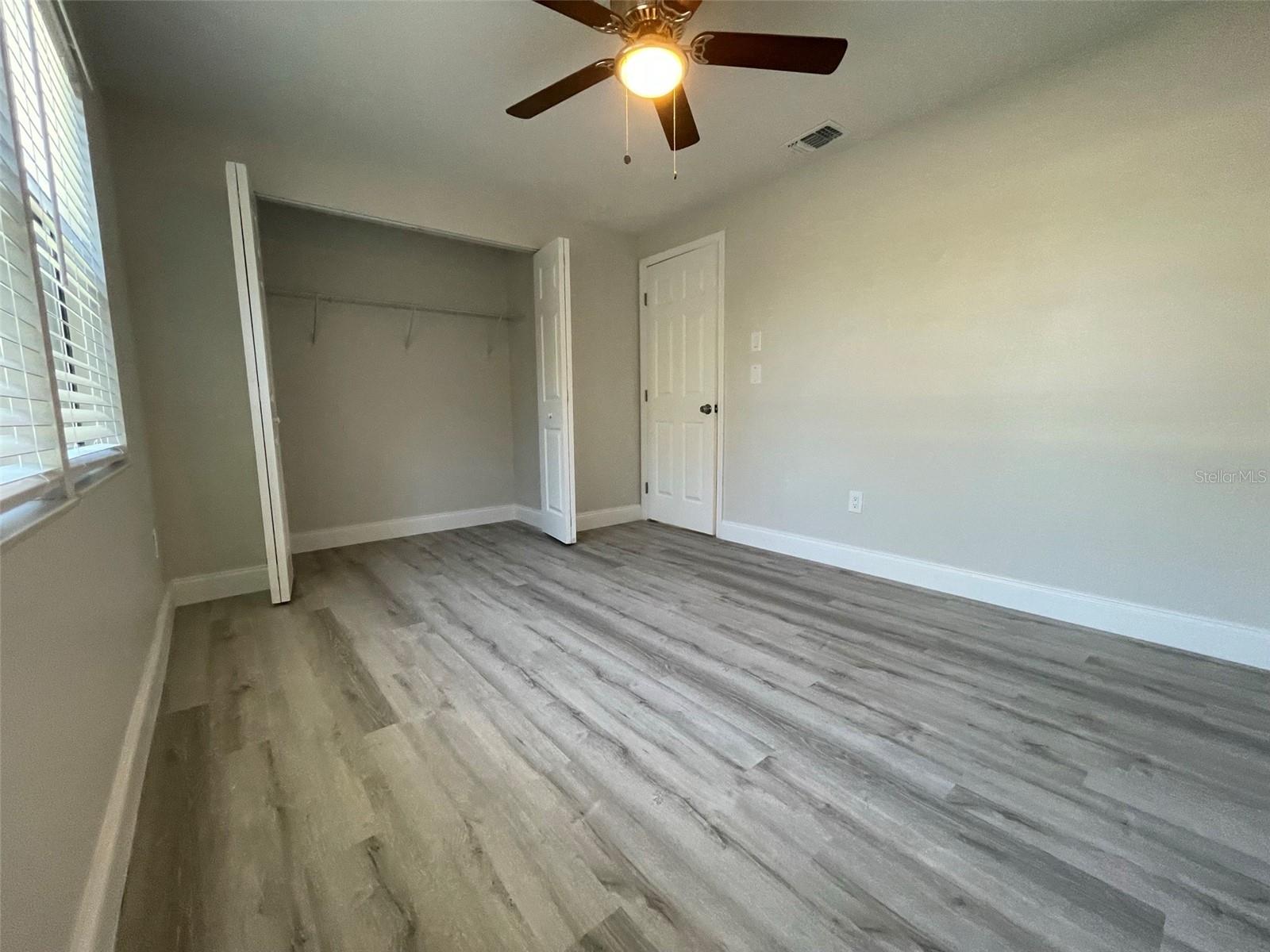 Image 16 of 32 For 139 Hunter Lake Drive B