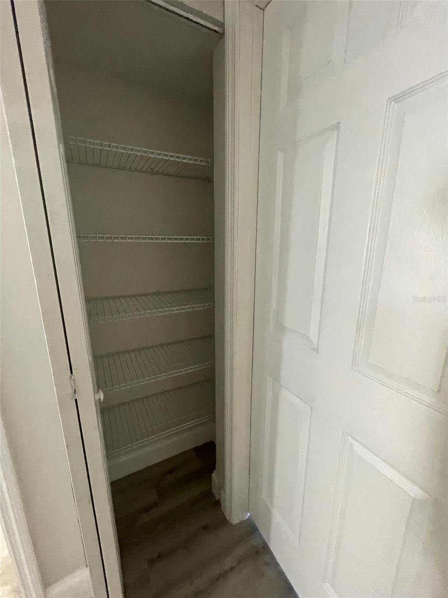 Image 24 of 32 For 139 Hunter Lake Drive B