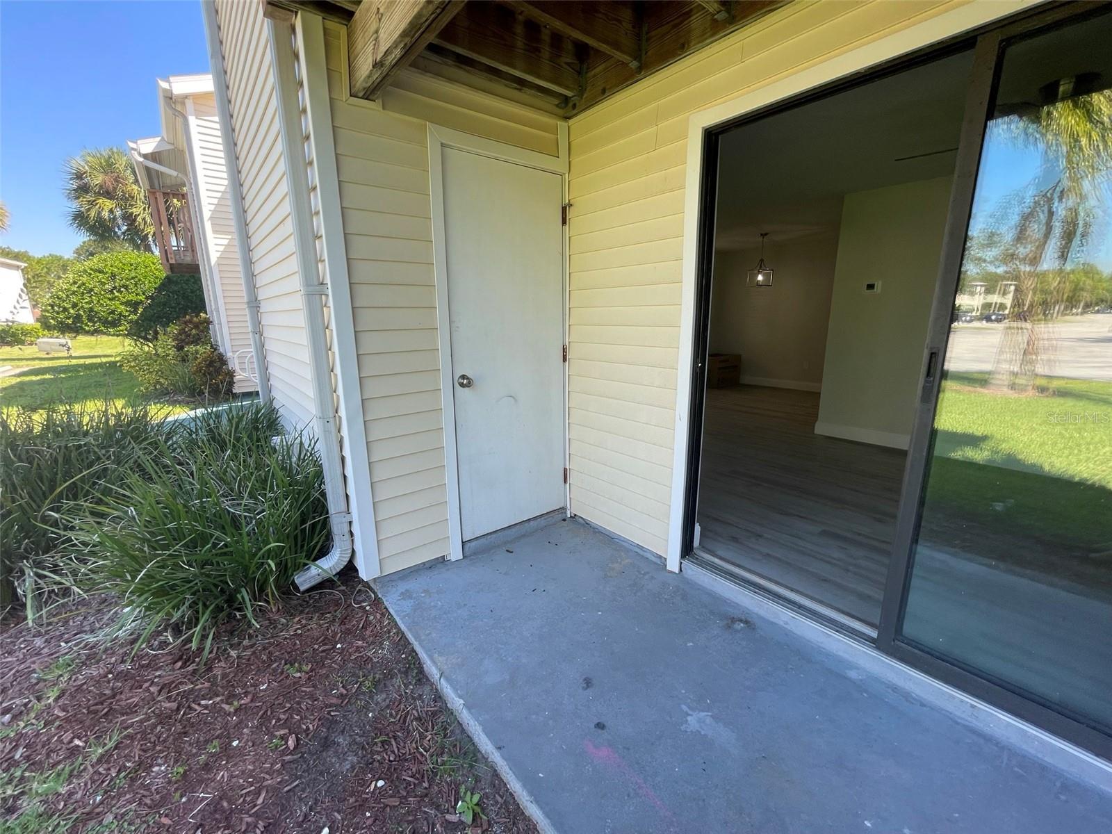 Image 27 of 32 For 139 Hunter Lake Drive B