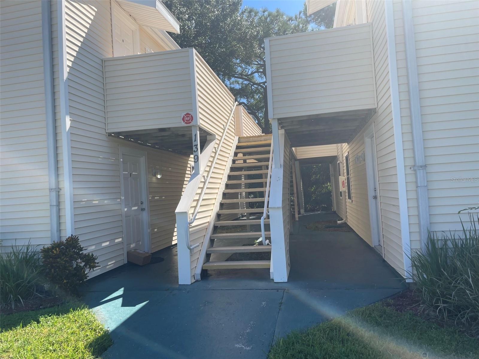 Image 30 of 32 For 139 Hunter Lake Drive B