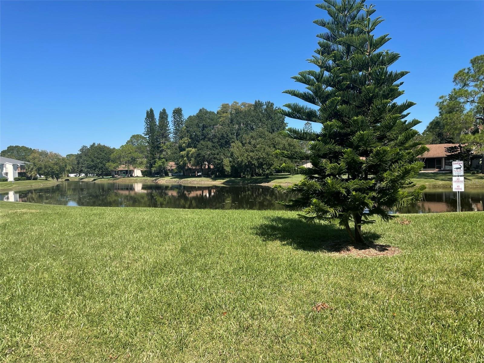 Image 32 of 32 For 139 Hunter Lake Drive B