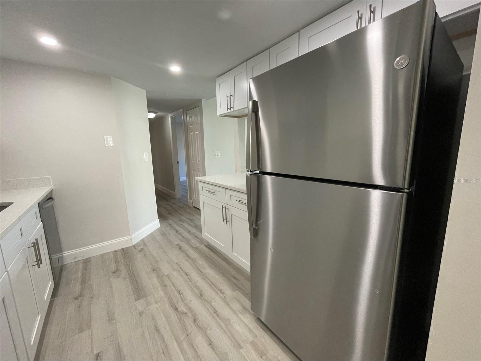 Image 8 of 32 For 139 Hunter Lake Drive B