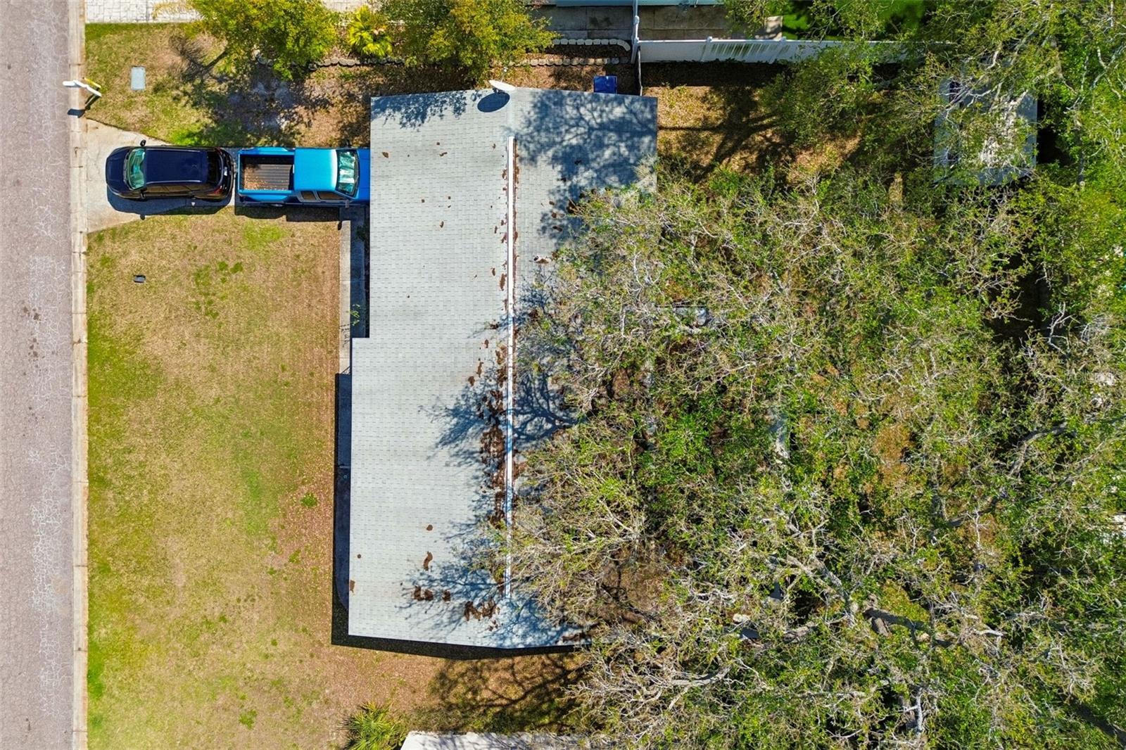 Listing photo id 43 for 4519 Cooper Place