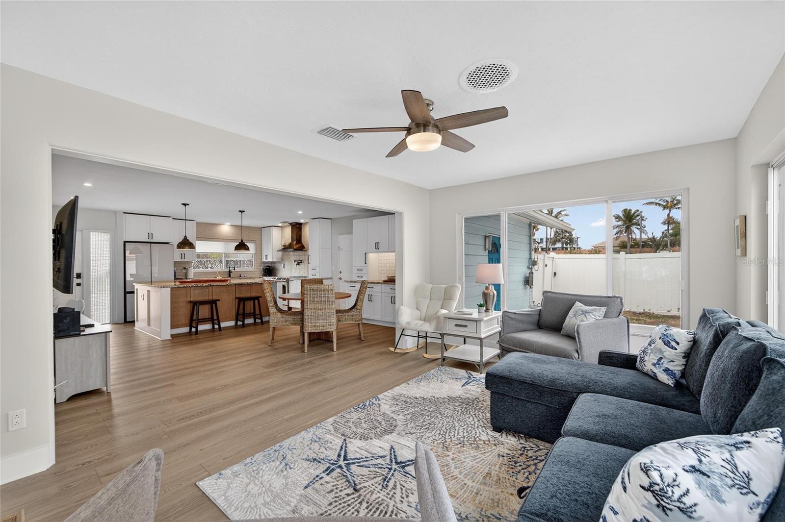 Image 13 of 77 For 2 79th Street S