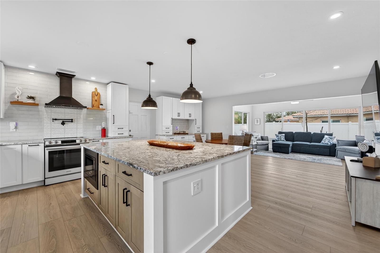 Image 5 of 77 For 2 79th Street S